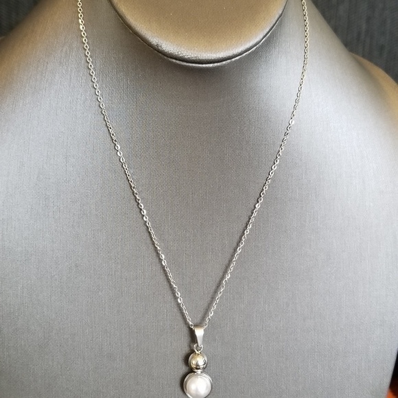 no Jewelry - NECKLACE